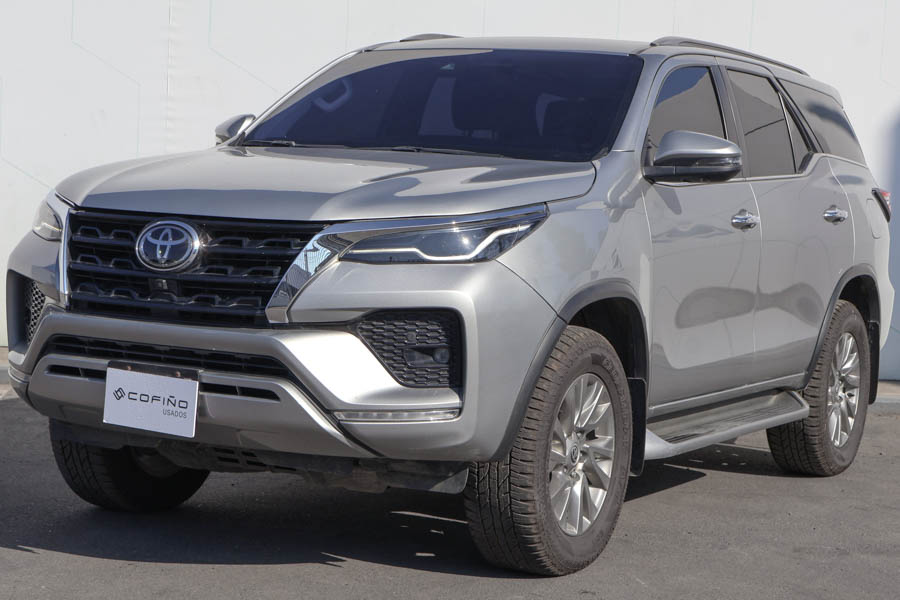 TOYOTA FORTUNER SRV 4X4 2023 - 4556